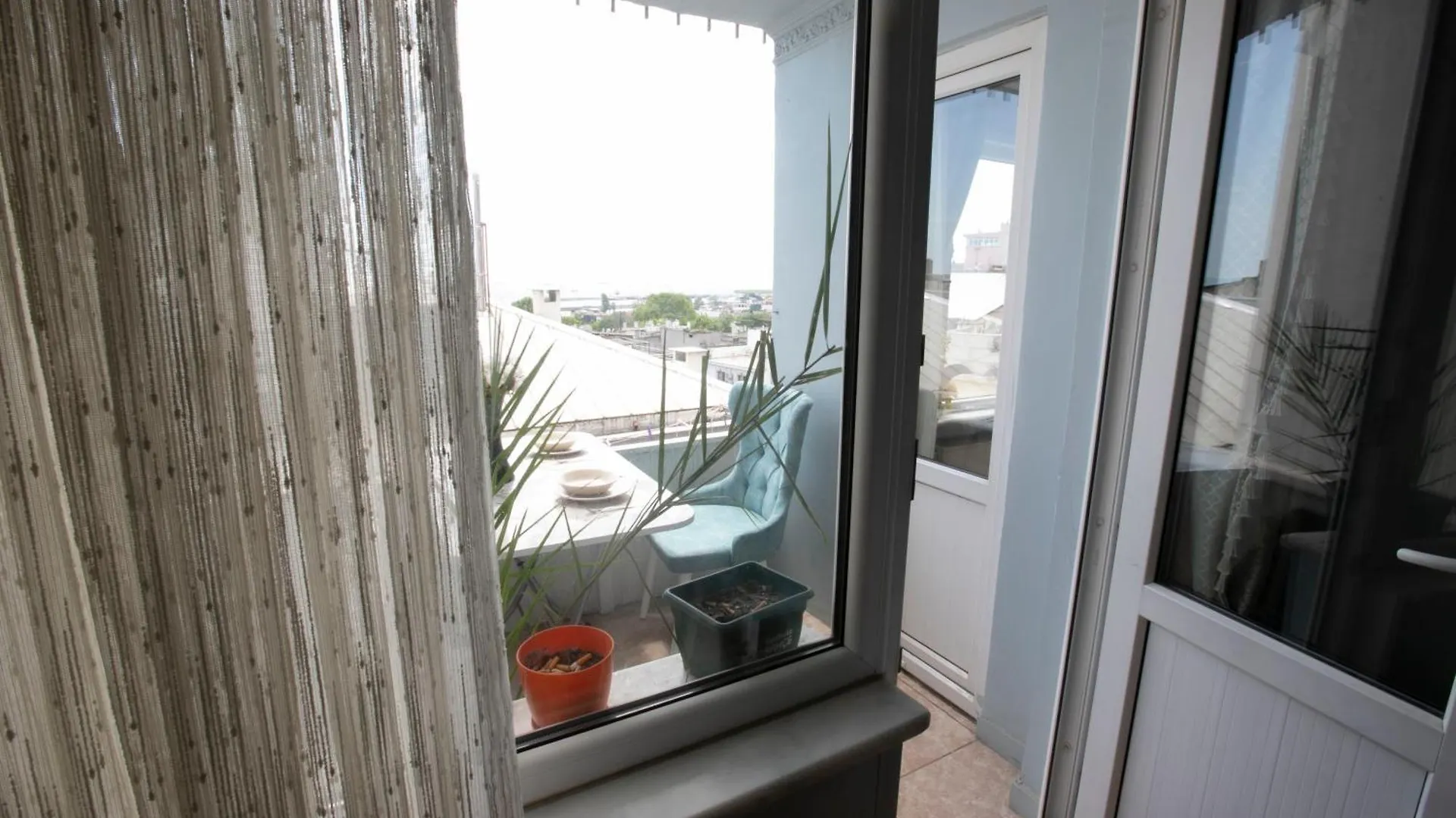 3 Diffrent Family Apartments At Center Walking 5 Minutes Estambul