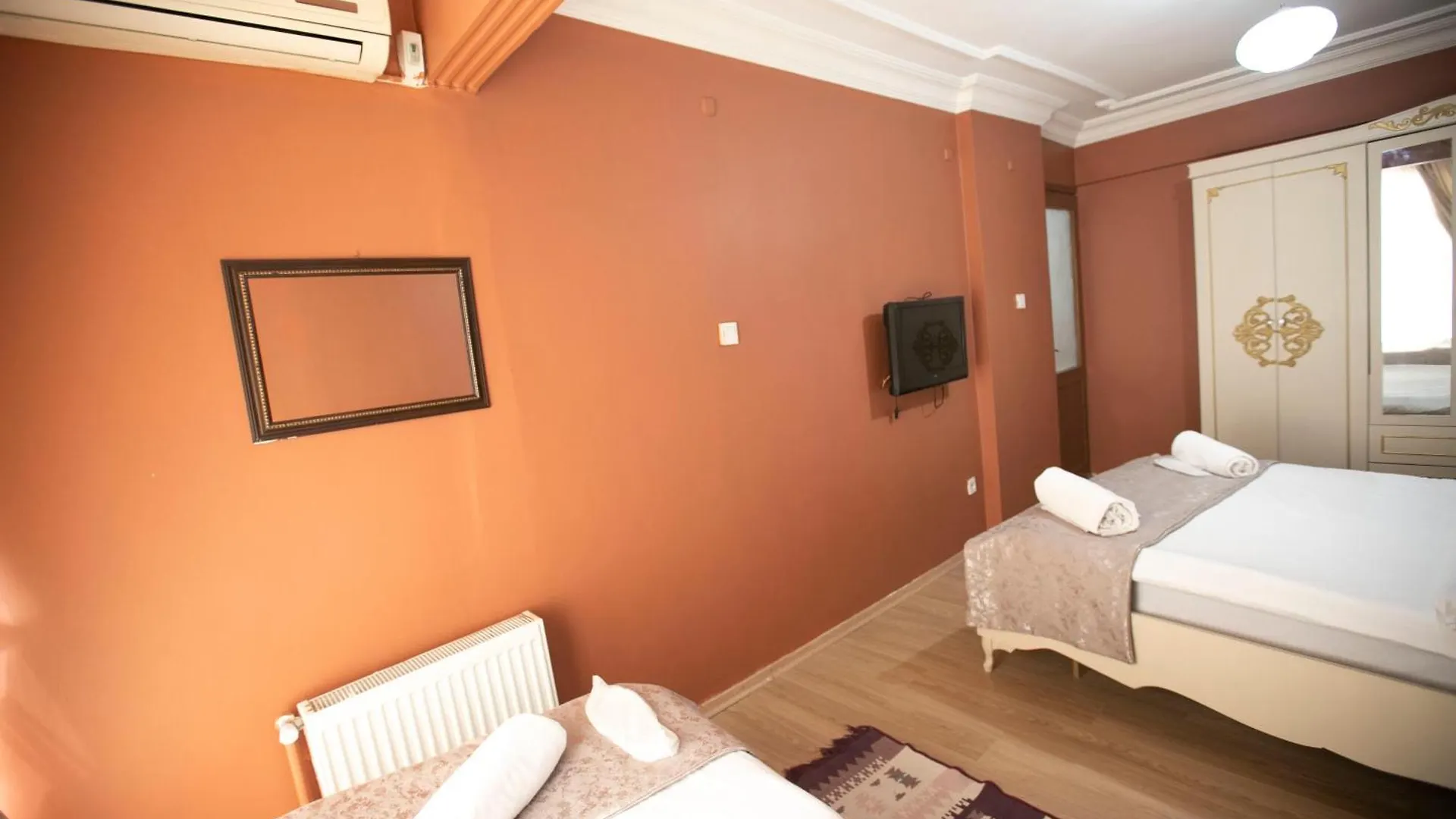 3 Diffrent Family Apartments At Center Walking 5 Minutes Istanbul 0*,